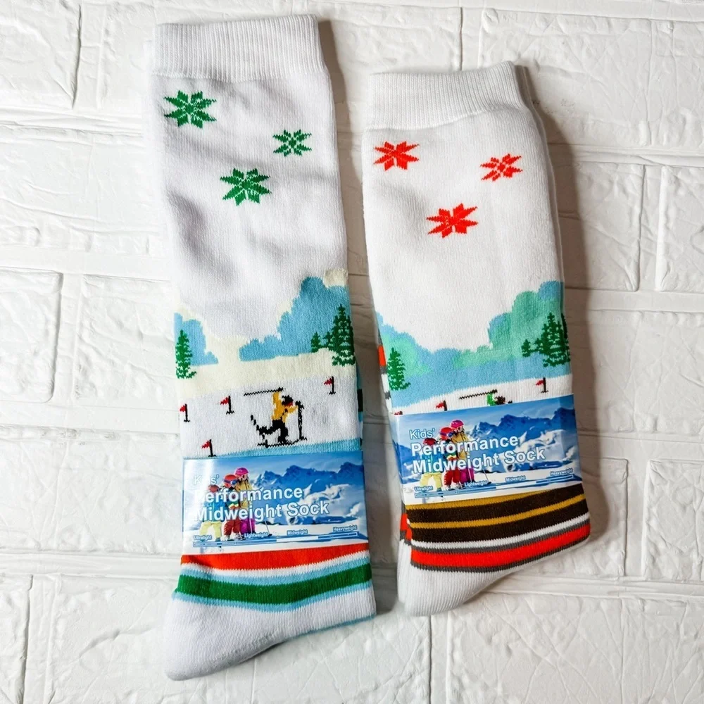 New Kids Performance Midweight Ski Socks Size Medium Size 4-6.5 Ages 10-13